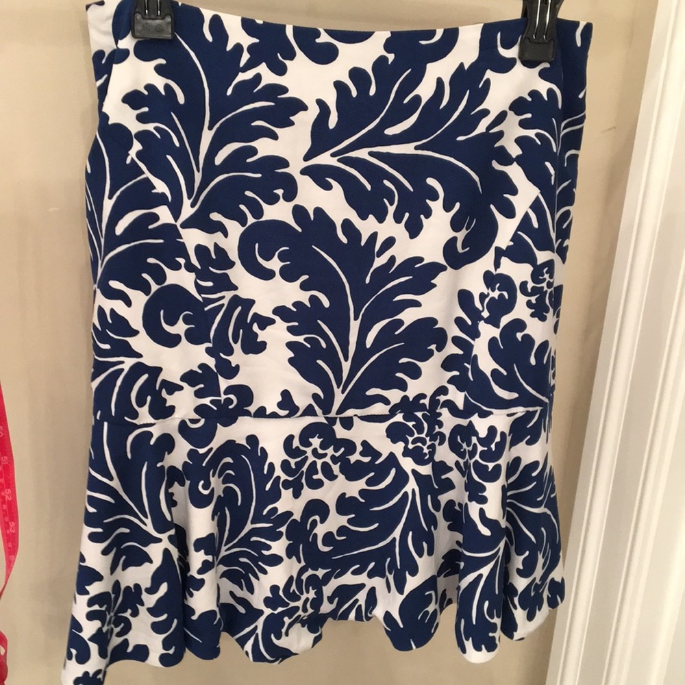 Blue & white patterned skirt